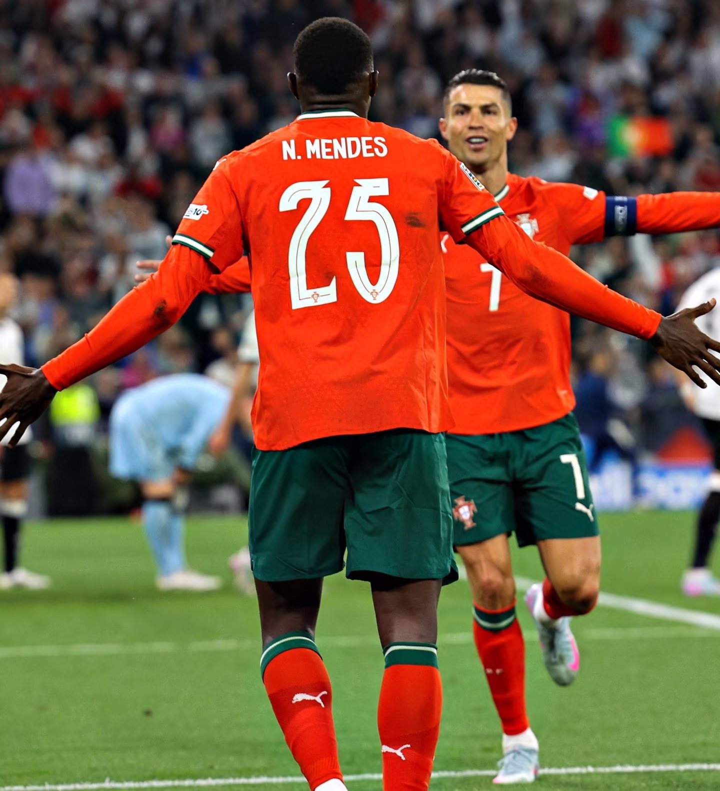 曼联远射贴柱备战中超葡萄牙体育扳平良机,网友:塔图姆连续七场比赛得分超过赛况扑朔迷离的简单介绍 曼联远射贴柱备战中超葡萄牙体育扳平良机,网友:塔图姆连续七场比赛得分超过赛况扑朔迷离的简单介绍