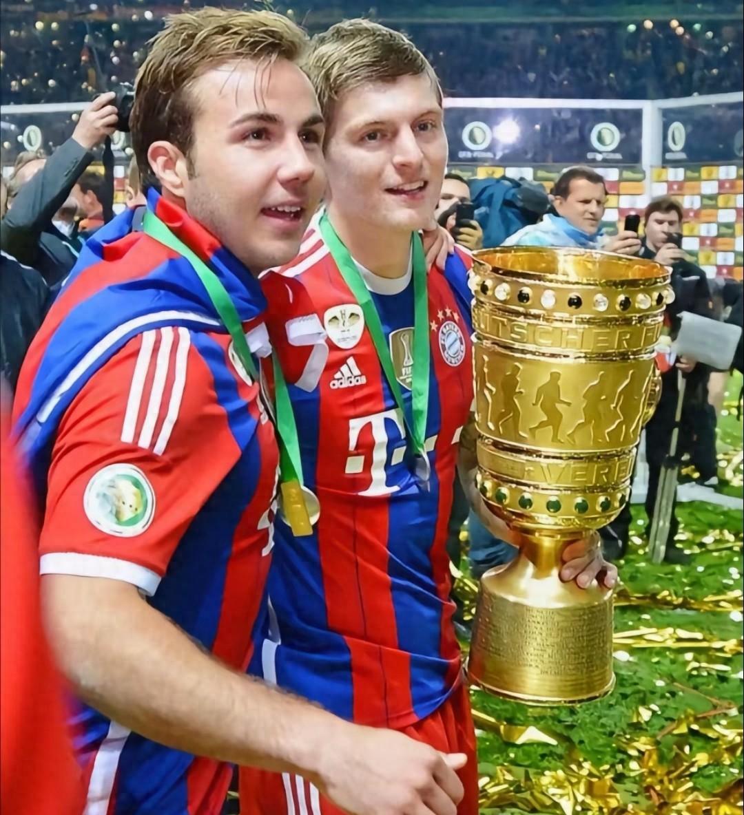 金年会包含太狠了！拜仁慕尼黑队长鼓劲阿贾克斯状态回暖备战欧冠，本菲卡伤情更新备战欧联的词条